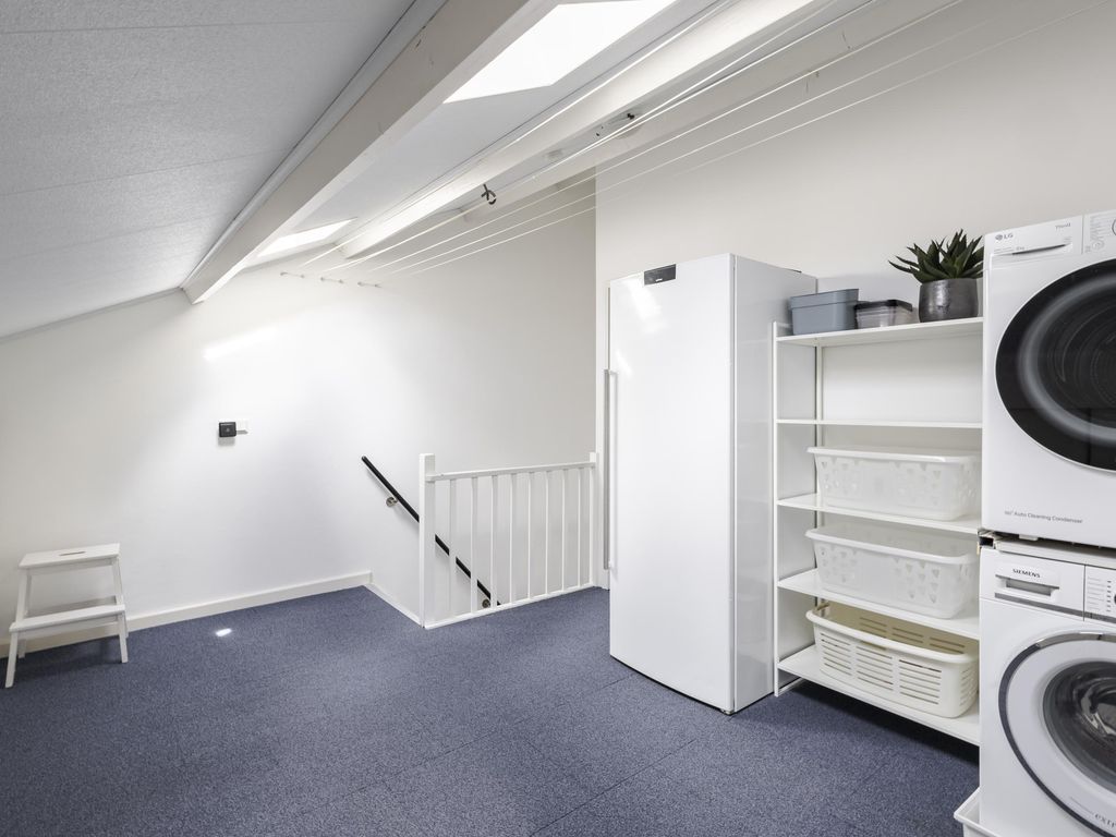 Geemansweer 24, HARDINXVELD-GIESSENDAM