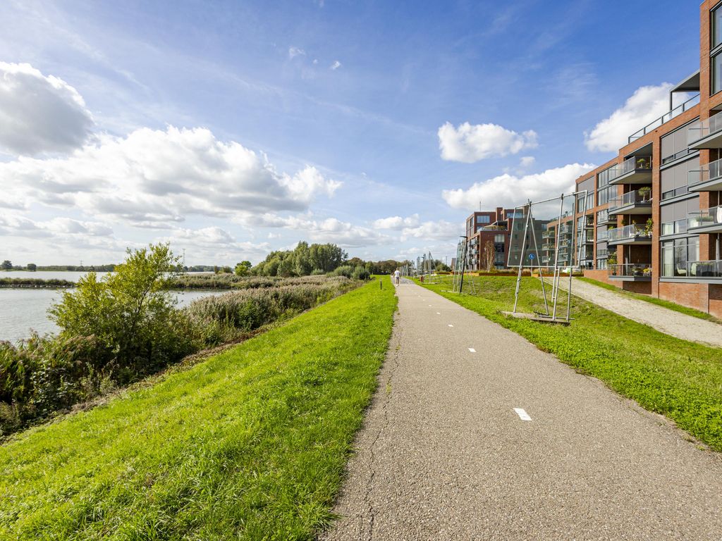 Gietijzer 114, HARDINXVELD-GIESSENDAM