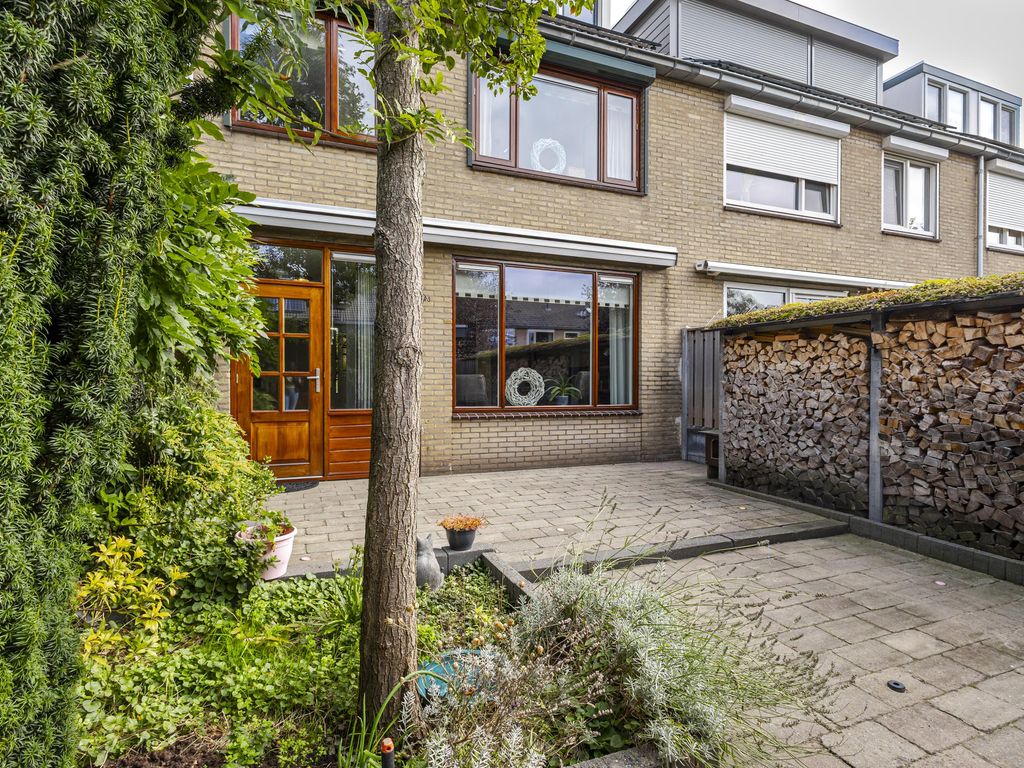 Weresteijn 52, Sliedrecht