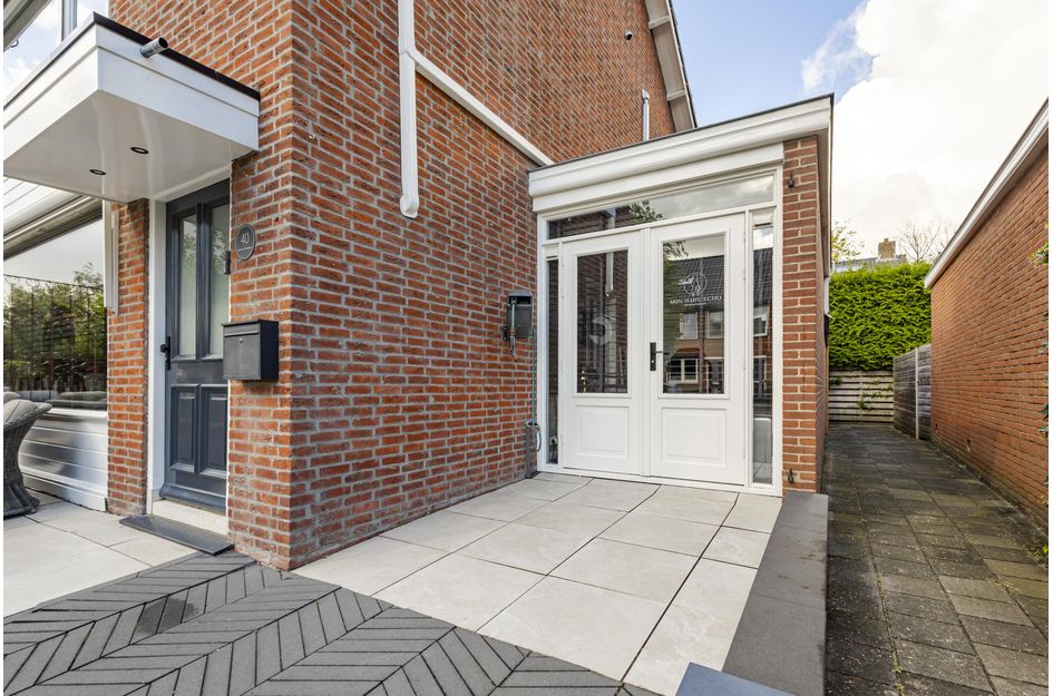 Cort van der Lindenlaan 40