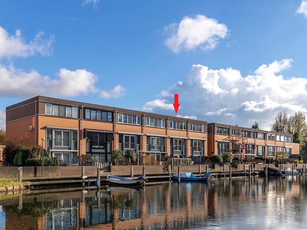Amerhof 20, HARDINXVELD-GIESSENDAM