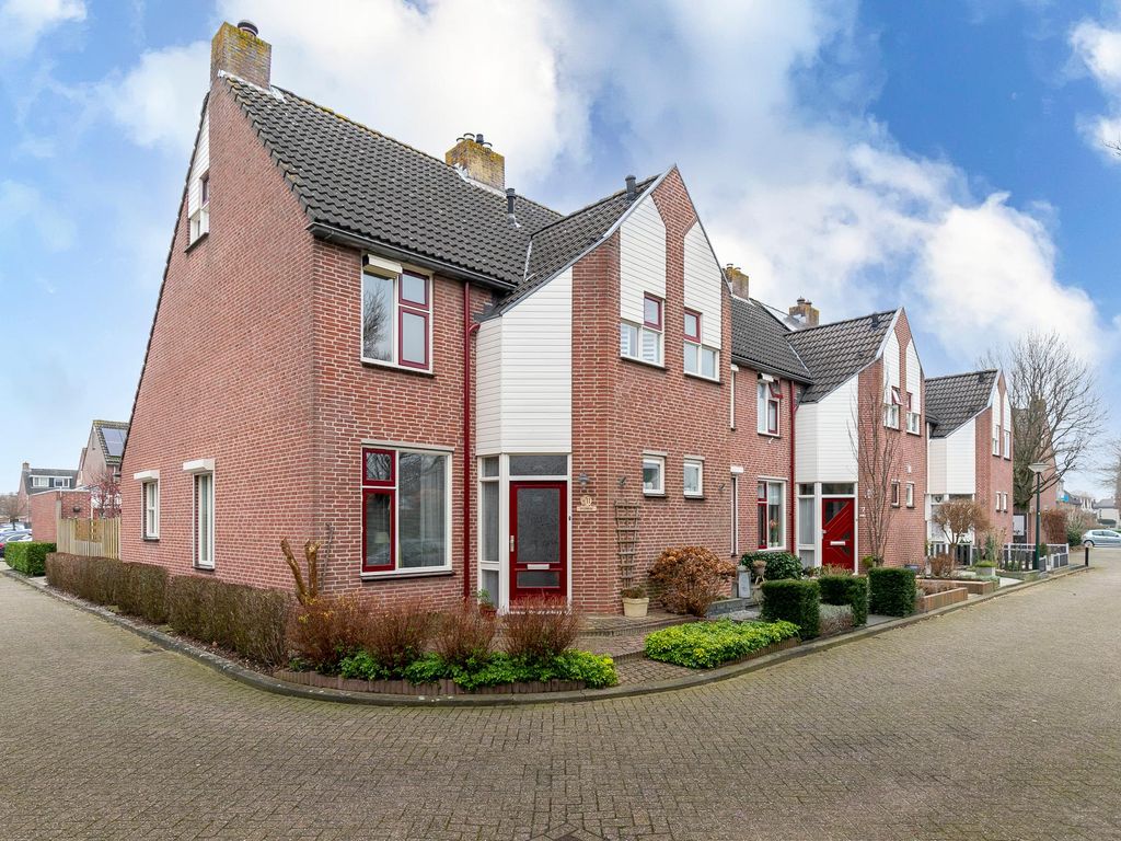 Wolfseind 11, HARDINXVELD-GIESSENDAM