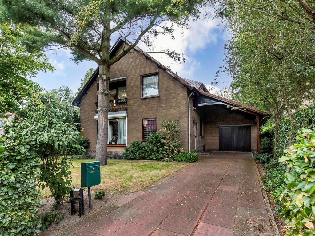 Waalstraat 38, SLIEDRECHT