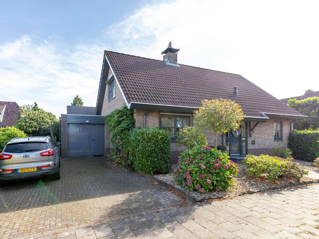 Schapedrift 37, HARDINXVELD-GIESSENDAM