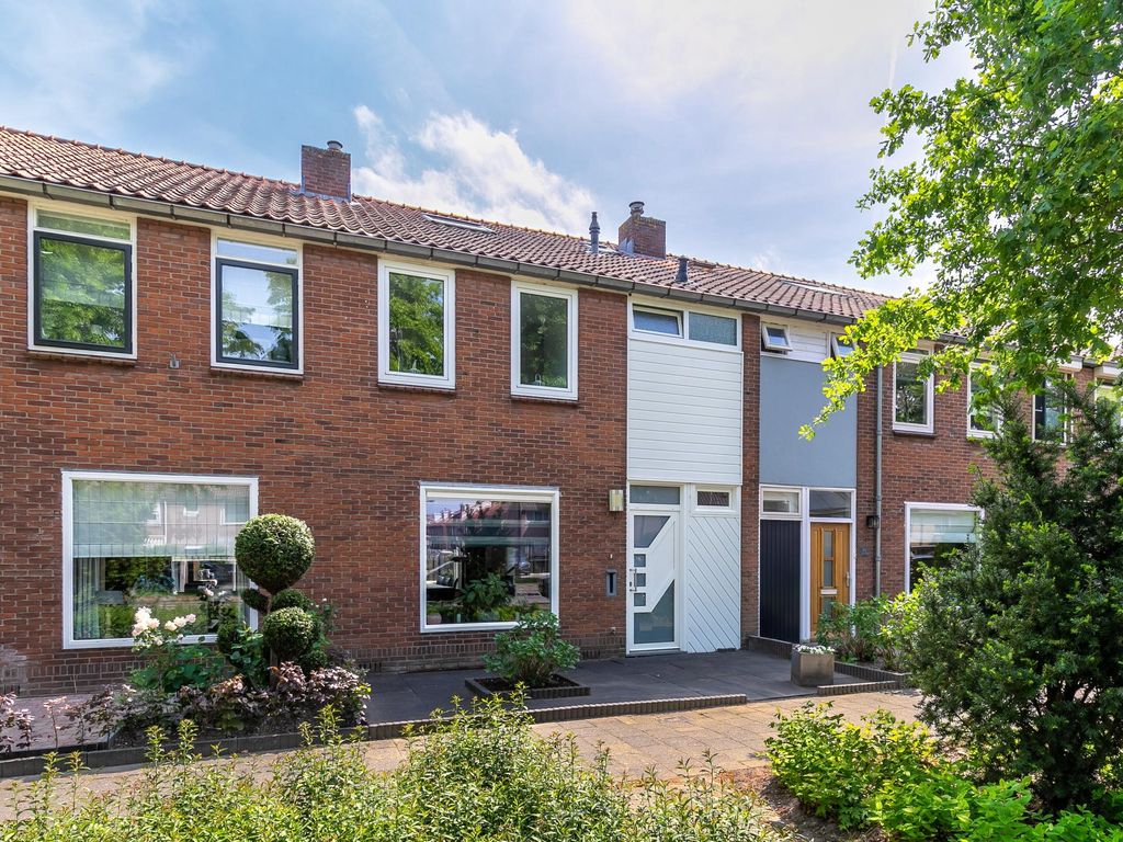 Peulenlaan 89, HARDINXVELD-GIESSENDAM