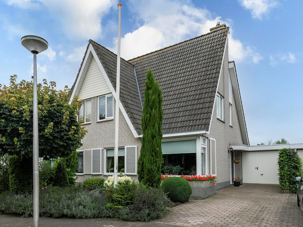 Batelier 8, SLIEDRECHT