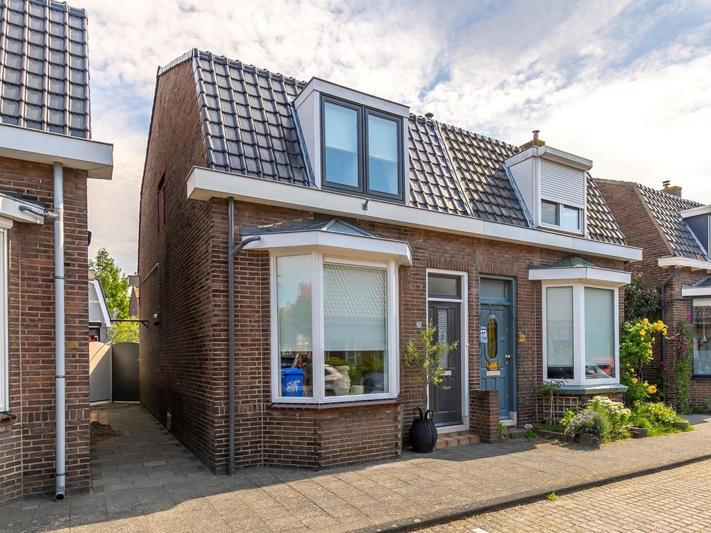 Admiraal de Ruyterstraat 78, SLIEDRECHT
