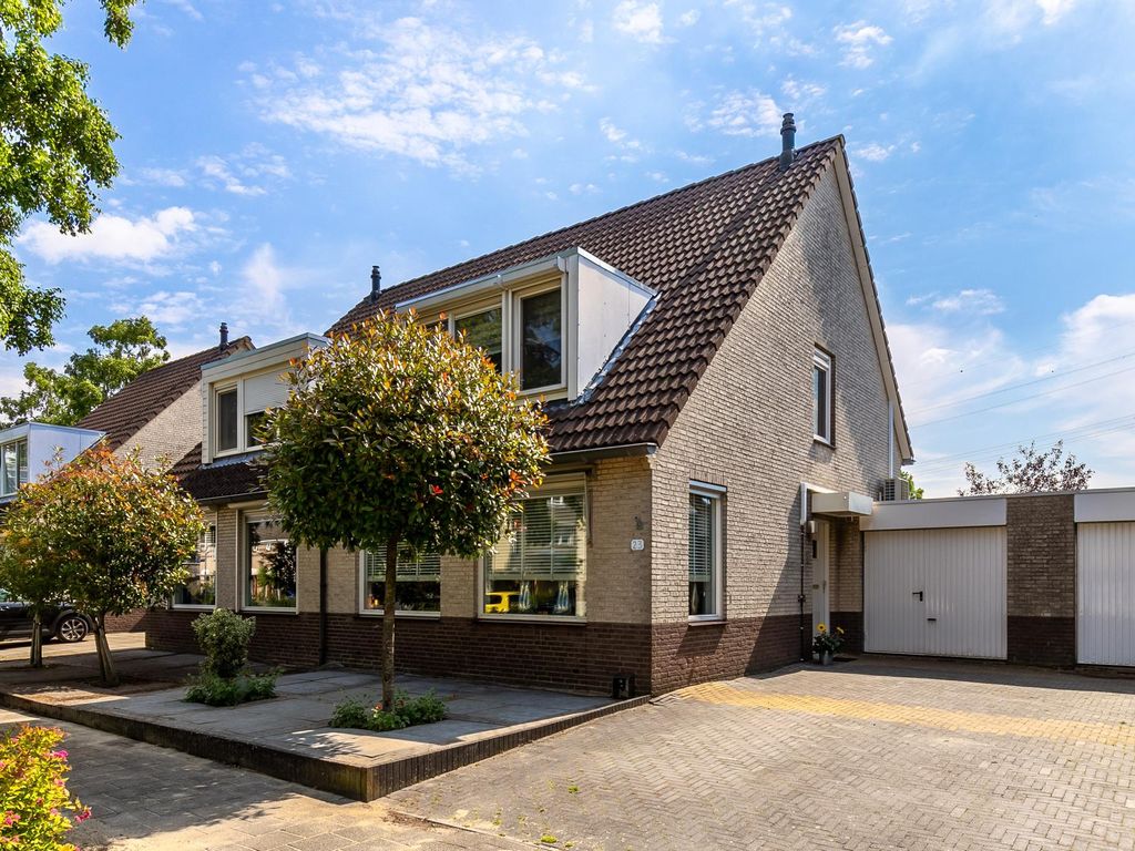 Krabbelaar 23, SLIEDRECHT