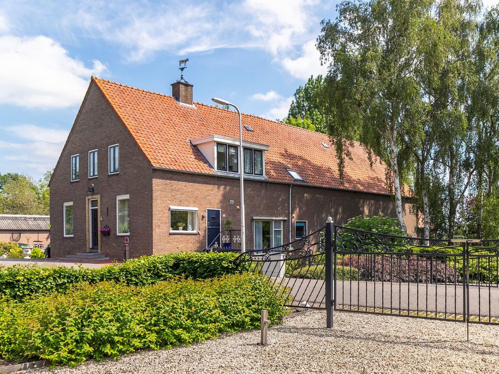 Abbekesdoel 45-46, BLESKENSGRAAF CA