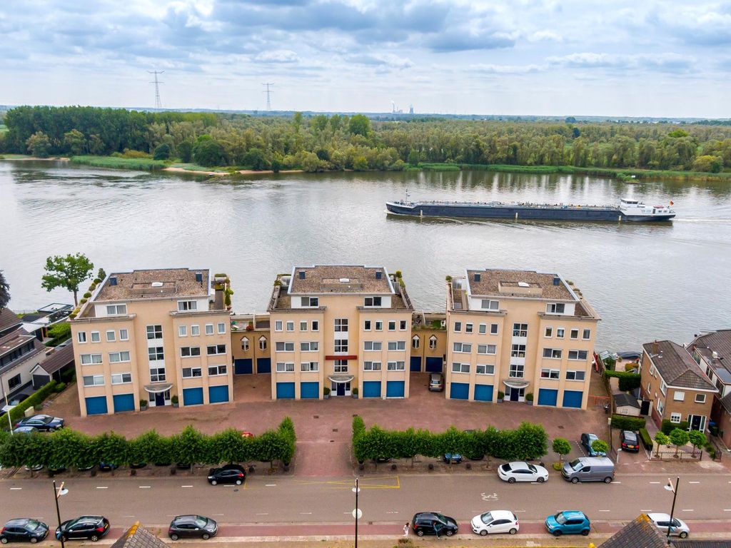 Rivierdijk 396a, SLIEDRECHT