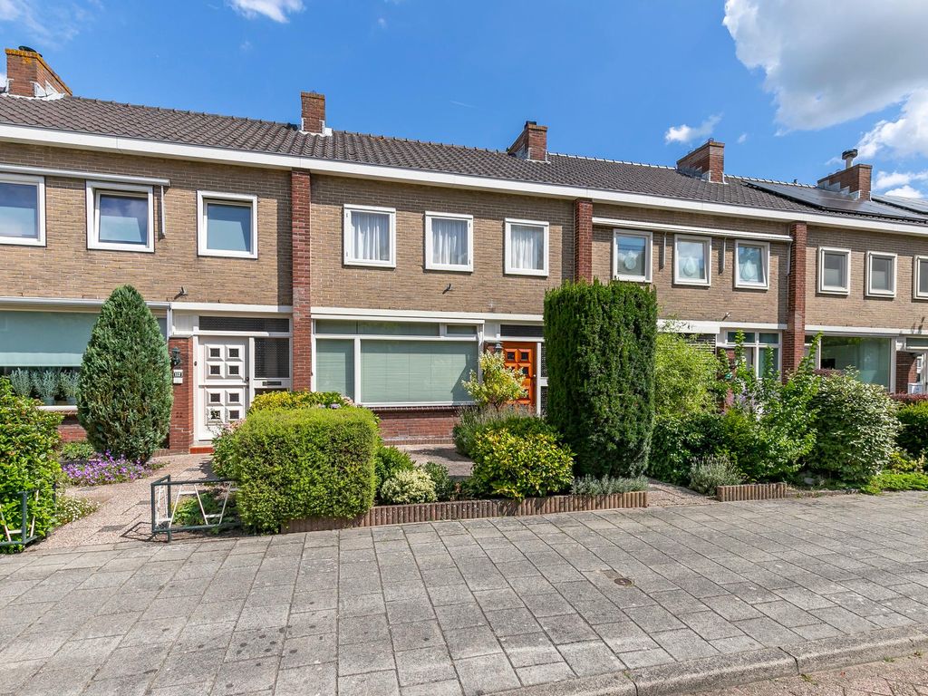 P.A. de Genestetstraat 114, SLIEDRECHT