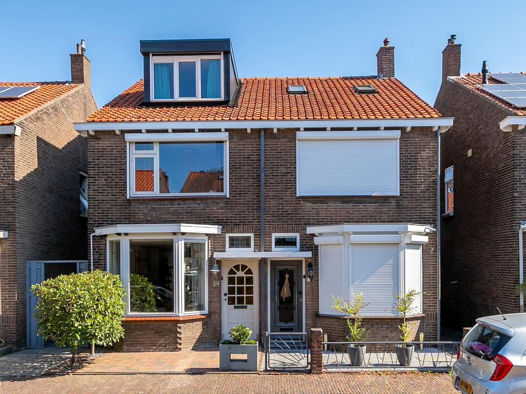 Burgemeester Ypeijstraat 10, SLIEDRECHT