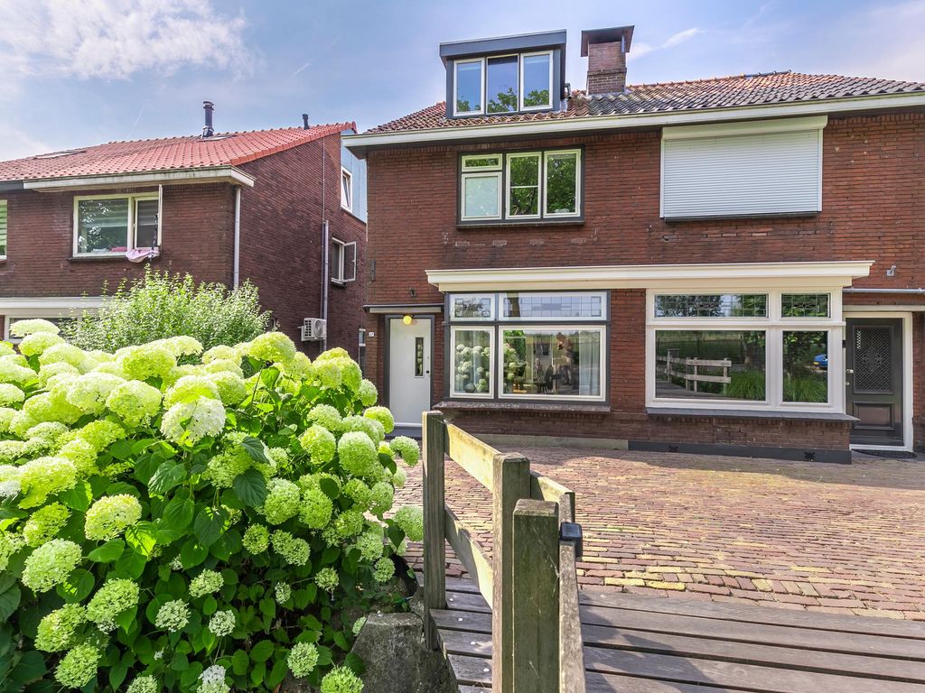 Parallelweg 47, HARDINXVELD-GIESSENDAM
