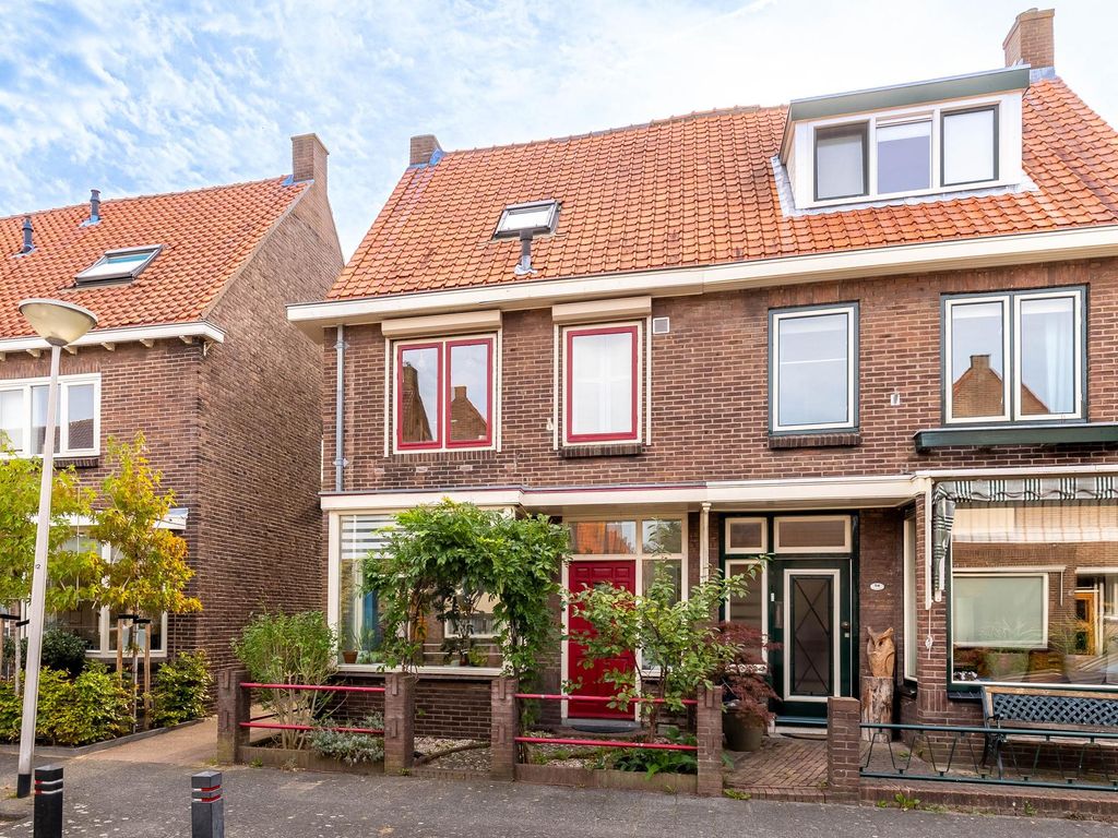 Oranjestraat 52, SLIEDRECHT