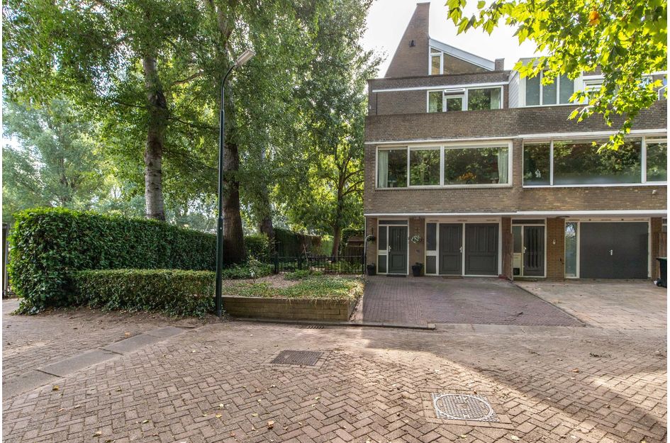 Apollostraat 1