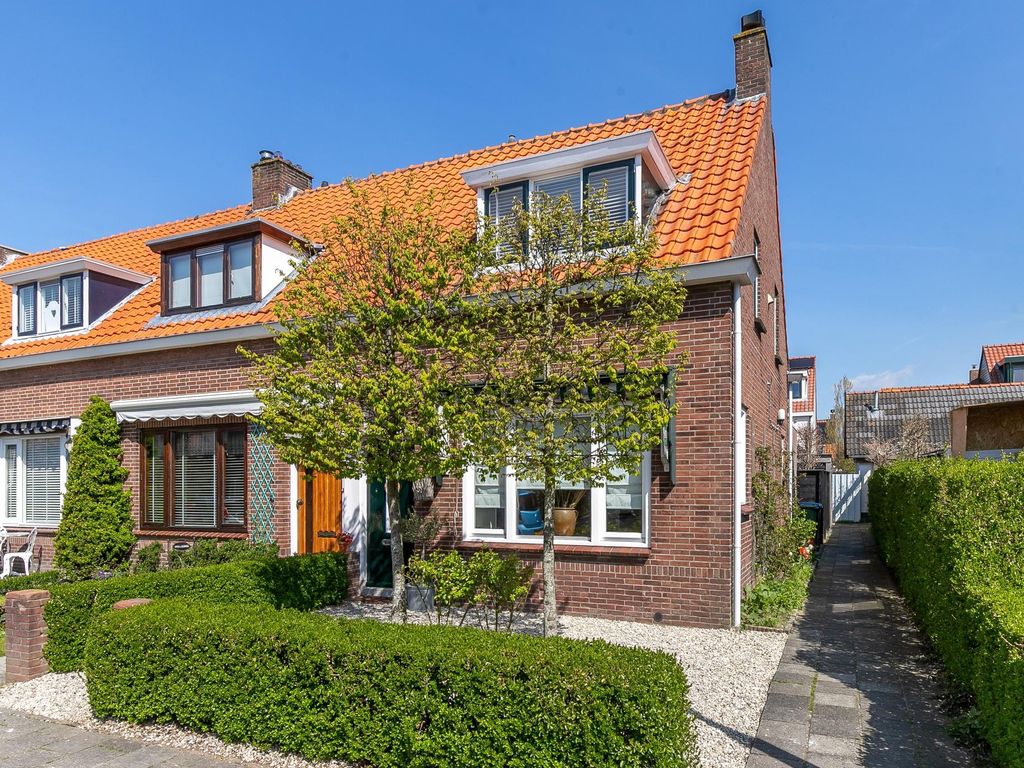 Prins Hendrikstraat 10, HARDINXVELD-GIESSENDAM
