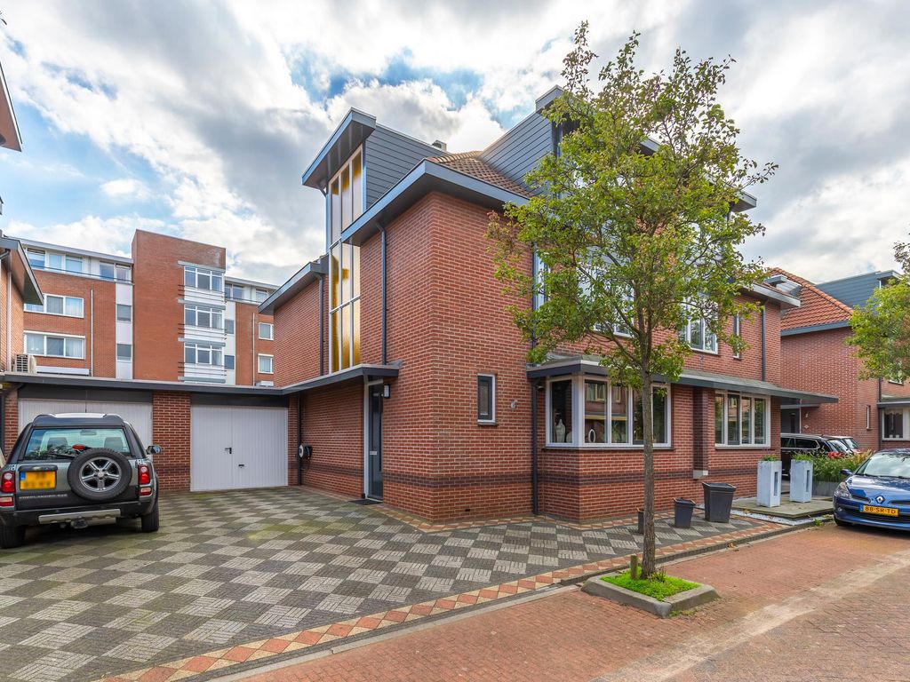 Willem Droststraat 7, HARDINXVELD-GIESSENDAM