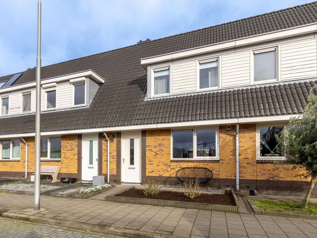 Menuet 44, SLIEDRECHT
