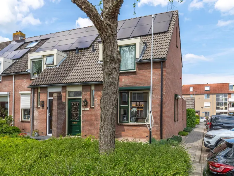 Van Leijdenstraat 9, HARDINXVELD-GIESSENDAM