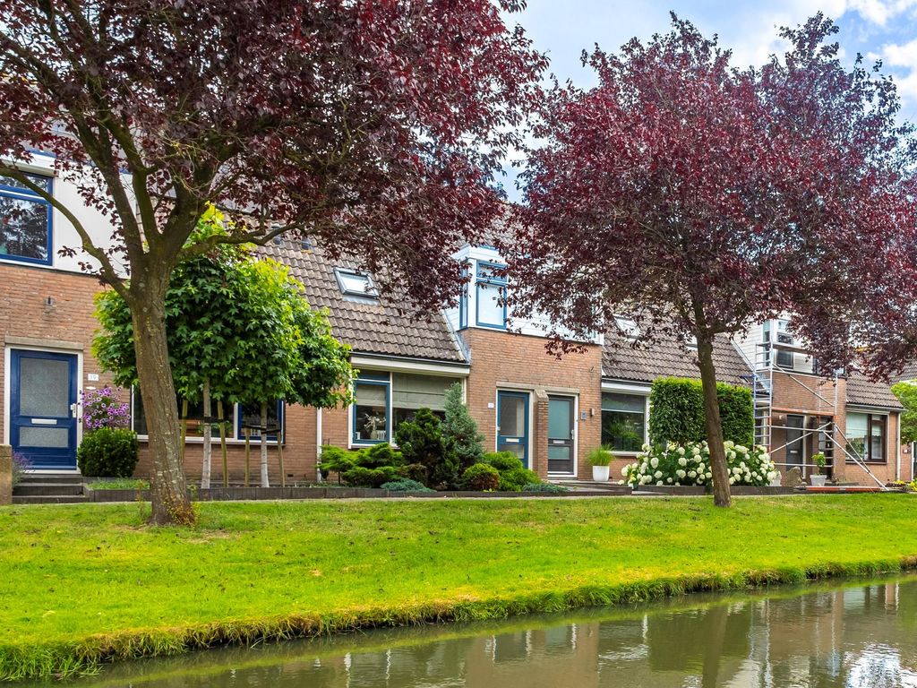 Koetshuis 15, HARDINXVELD-GIESSENDAM