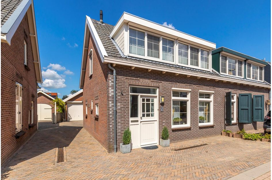 Weteringstraat 11