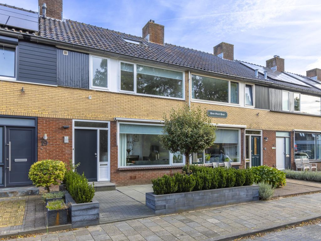 Maaslaan 17, SLIEDRECHT