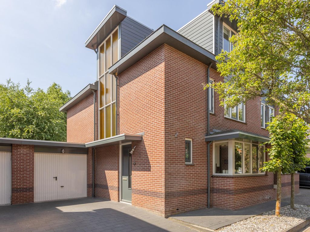 Willem Droststraat 3, HARDINXVELD-GIESSENDAM