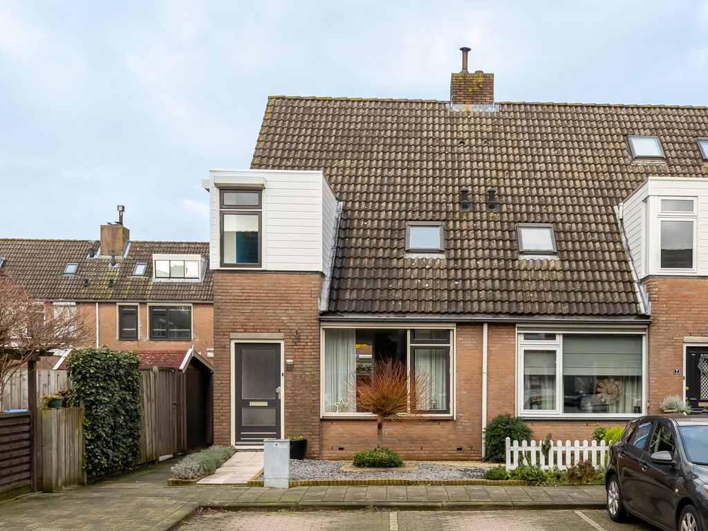 Koetshuis 9, HARDINXVELD-GIESSENDAM