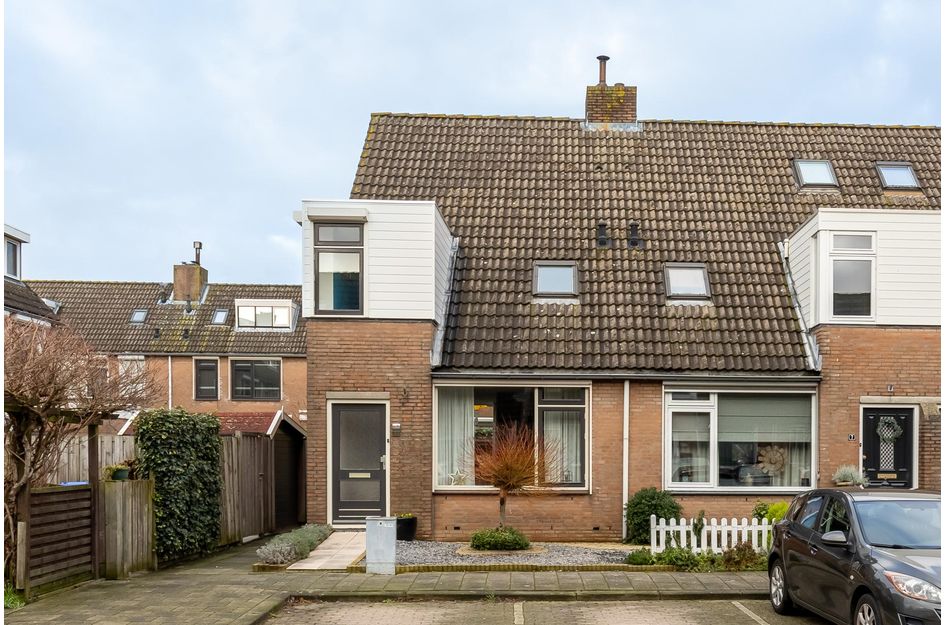 Koetshuis 9