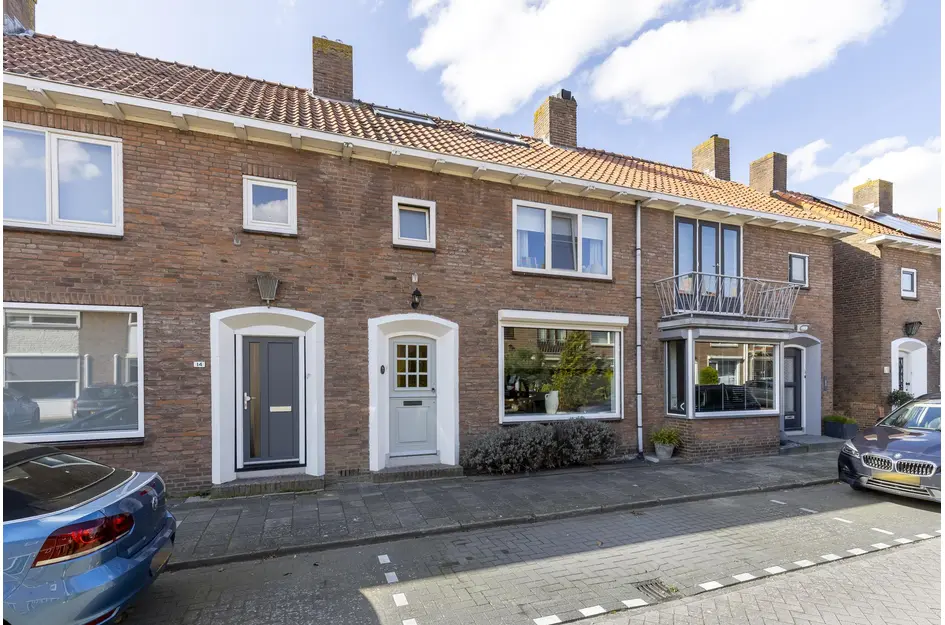 Adama van Scheltemastraat 16