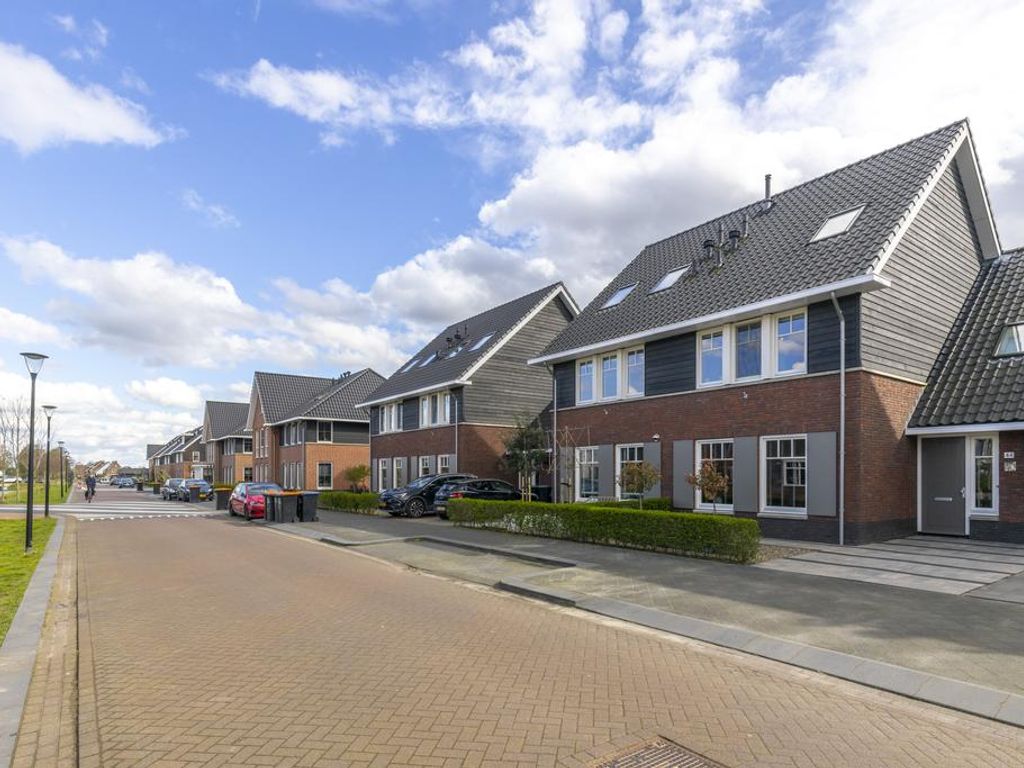 Goudreinet 44, HARDINXVELD-GIESSENDAM