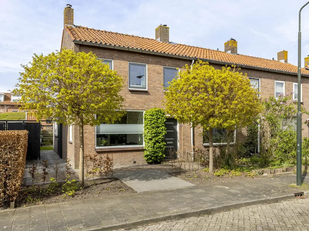 Kuyperstraat 13, HARDINXVELD-GIESSENDAM