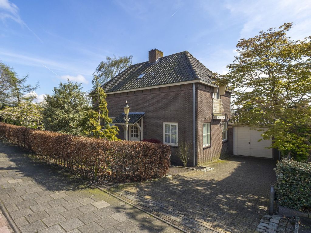 Parallelweg 3, HARDINXVELD-GIESSENDAM