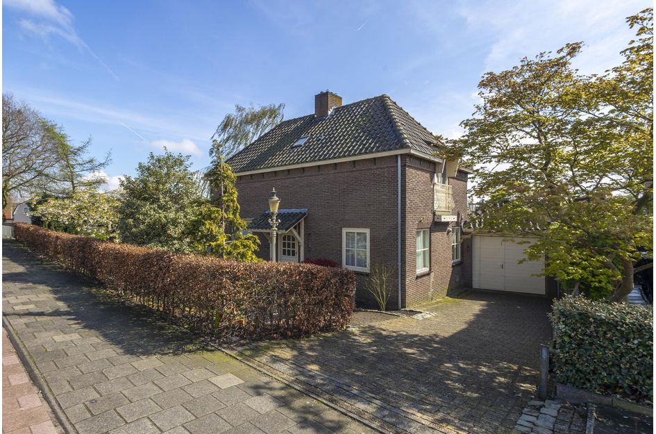 Parallelweg 3