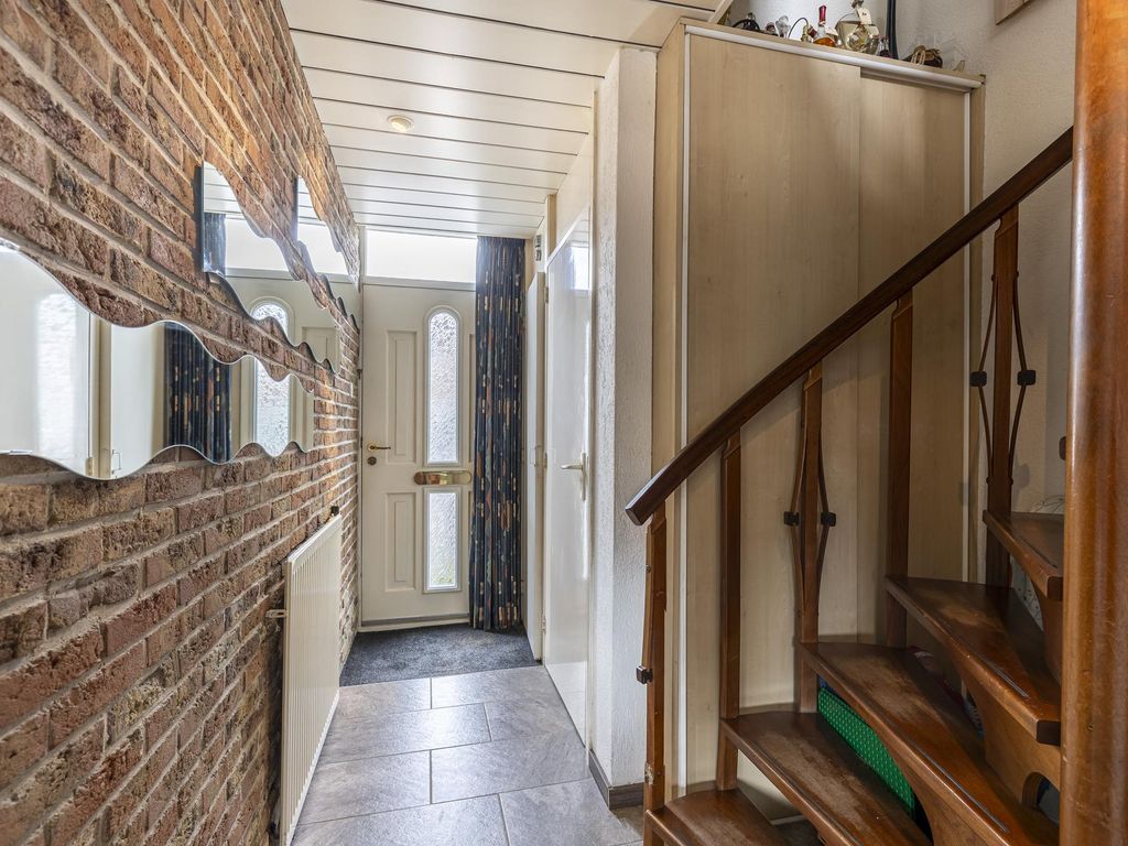 Rembrandtstraat 50, HARDINXVELD-GIESSENDAM