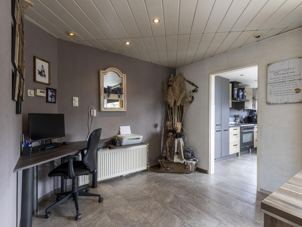 Rembrandtstraat 50, HARDINXVELD-GIESSENDAM