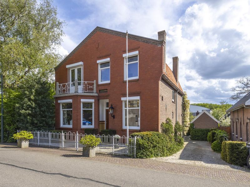 Buitendams 333, Hardinxveld-giessendam