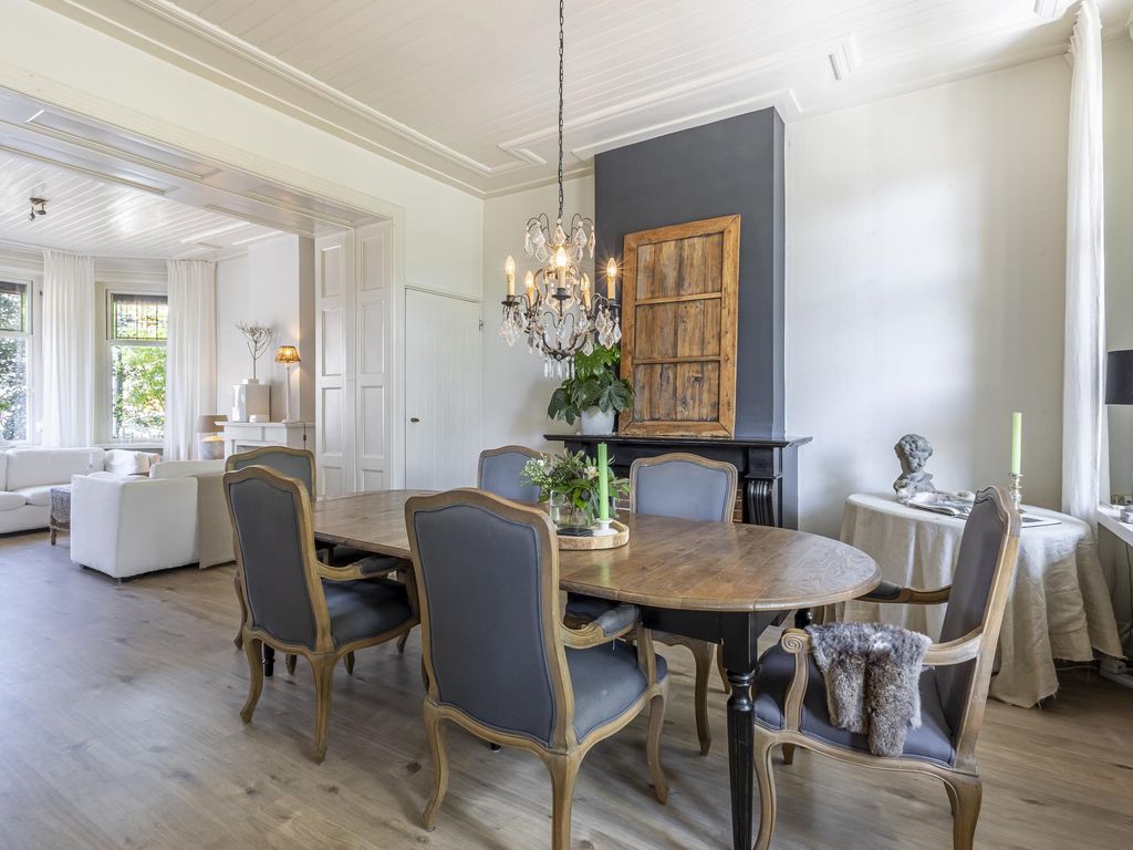 Buitendams 333, HARDINXVELD-GIESSENDAM