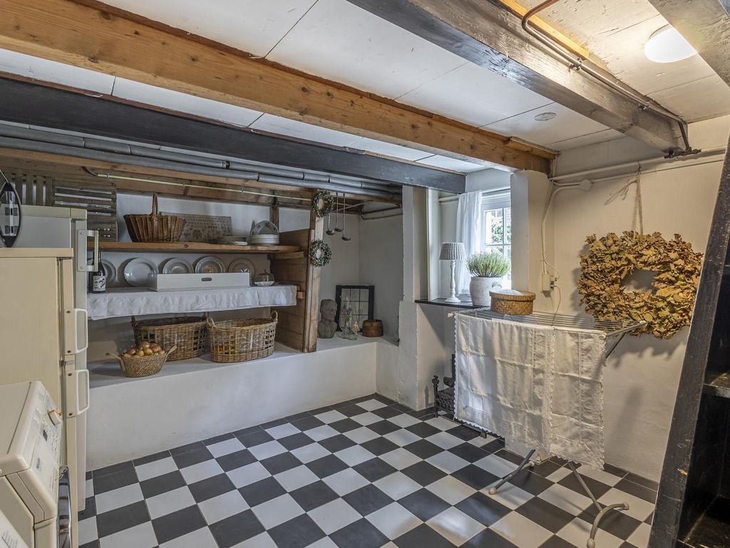 Buitendams 333, HARDINXVELD-GIESSENDAM