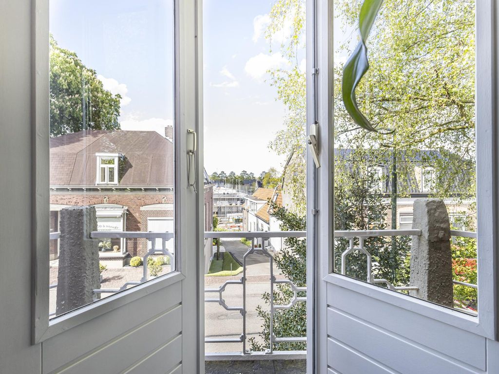 Buitendams 333, HARDINXVELD-GIESSENDAM