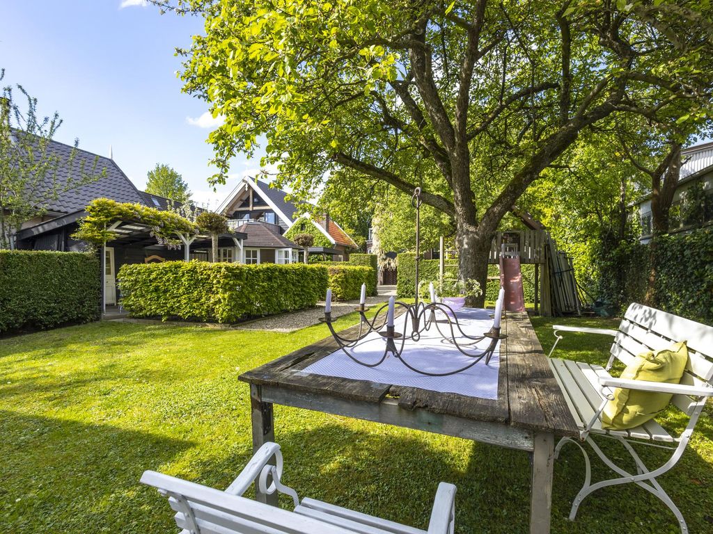 Buitendams 333, HARDINXVELD-GIESSENDAM