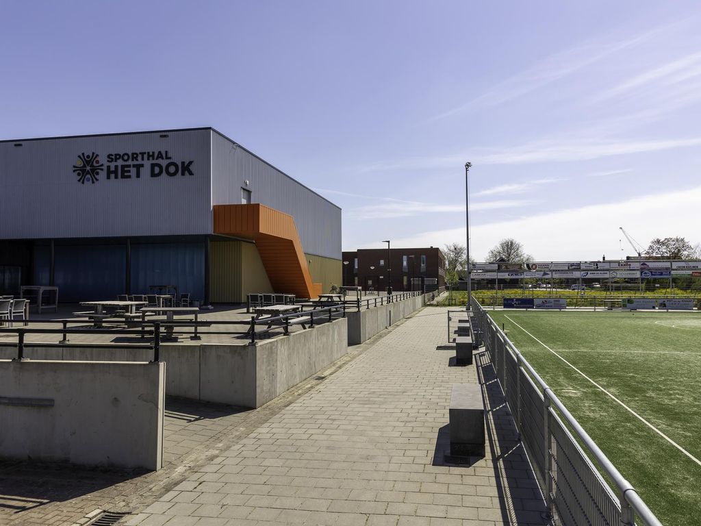 De Buurt 73, HARDINXVELD-GIESSENDAM