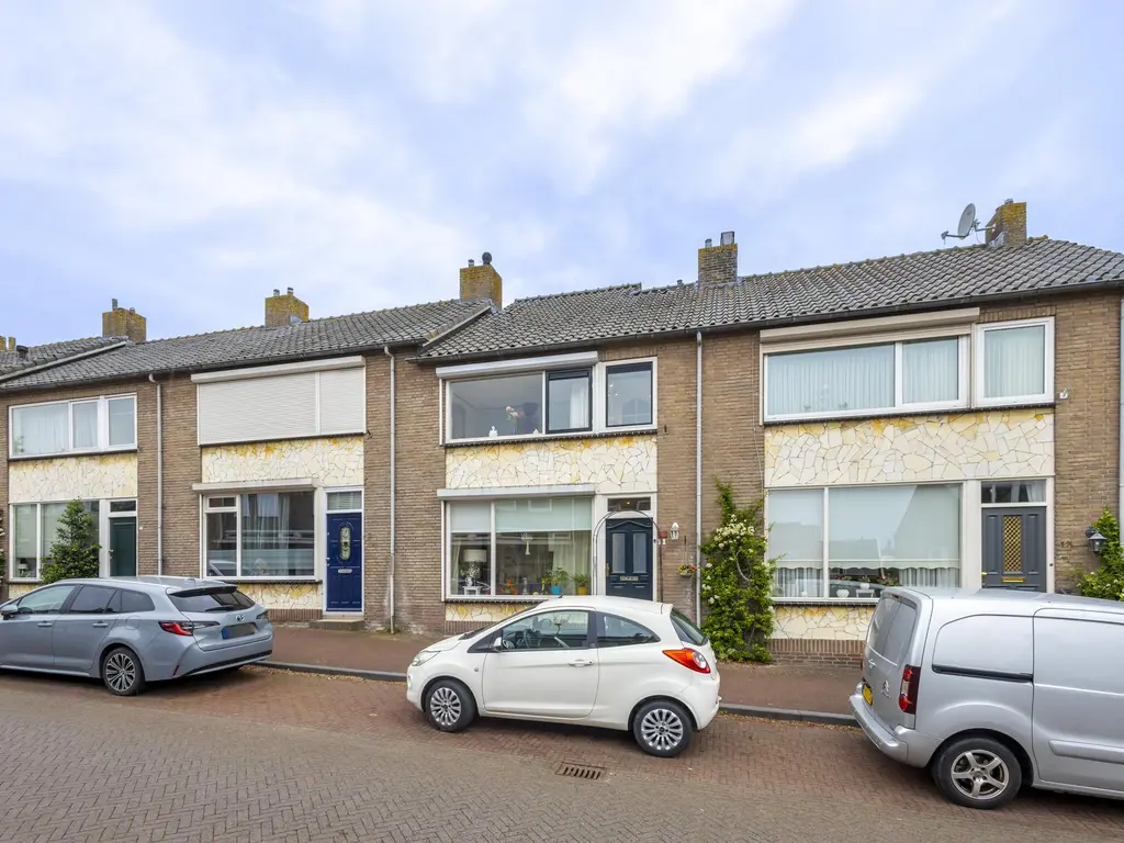 Molenstraat 11, HARDINXVELD-GIESSENDAM