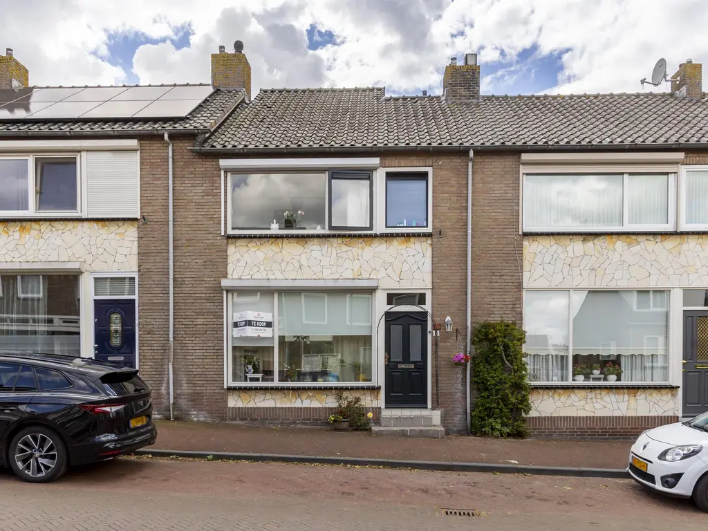 Molenstraat 11, HARDINXVELD-GIESSENDAM