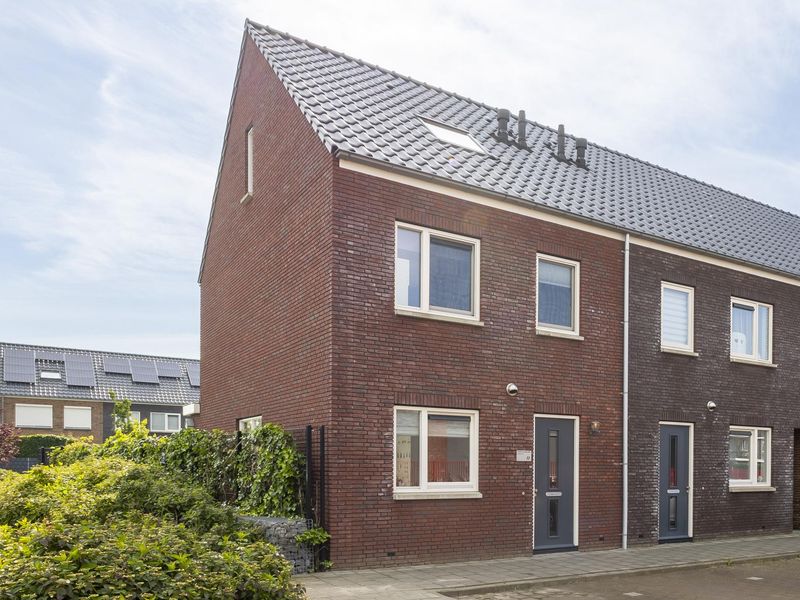 Steek 11, Hardinxveld-giessendam