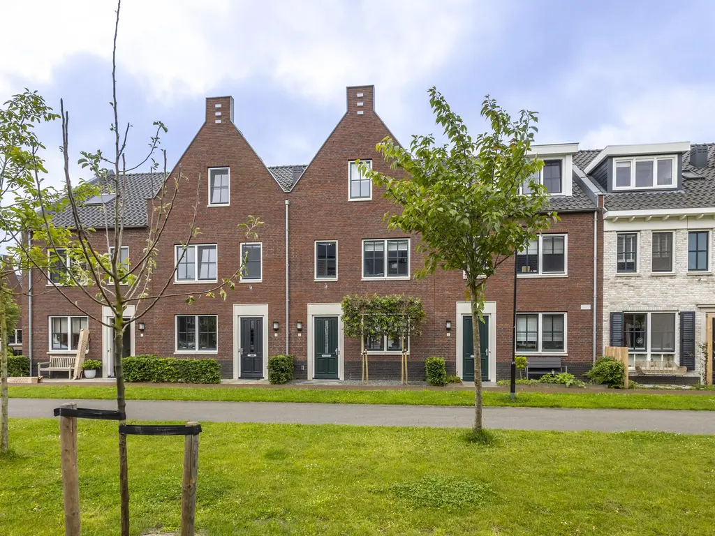 Brederode 5, HARDINXVELD-GIESSENDAM