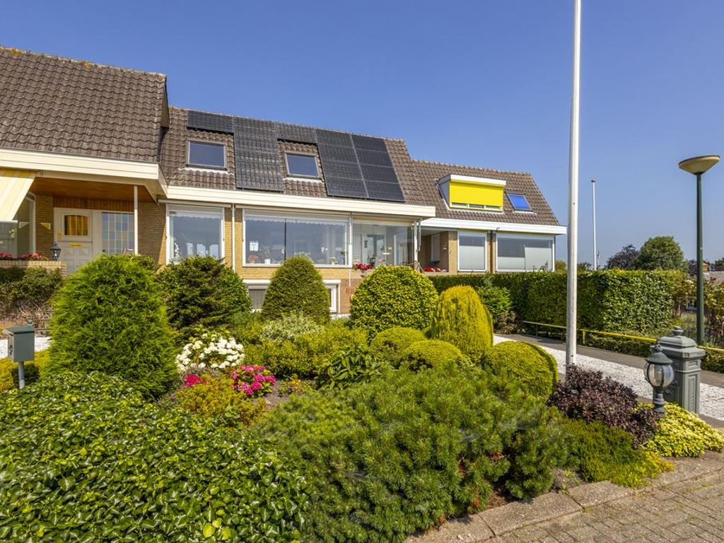 Rivierdijk 188, HARDINXVELD-GIESSENDAM