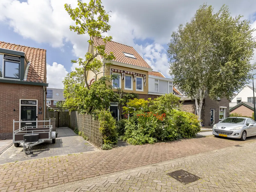 Akkerstraat 5, HARDINXVELD-GIESSENDAM