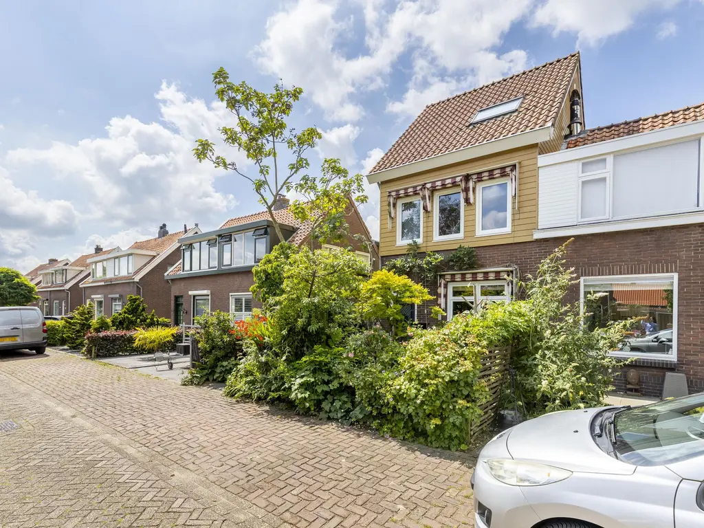 Akkerstraat 5, HARDINXVELD-GIESSENDAM