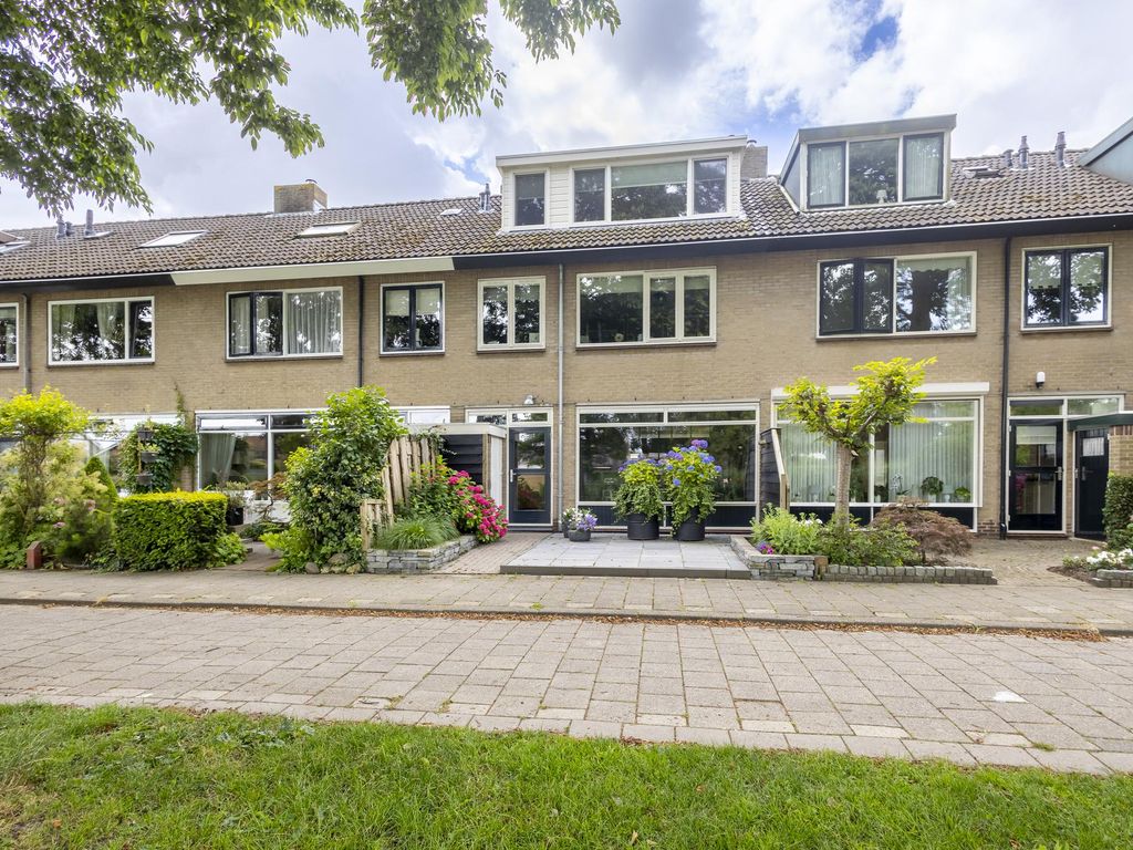 Groot Veldsweer 33, HARDINXVELD-GIESSENDAM